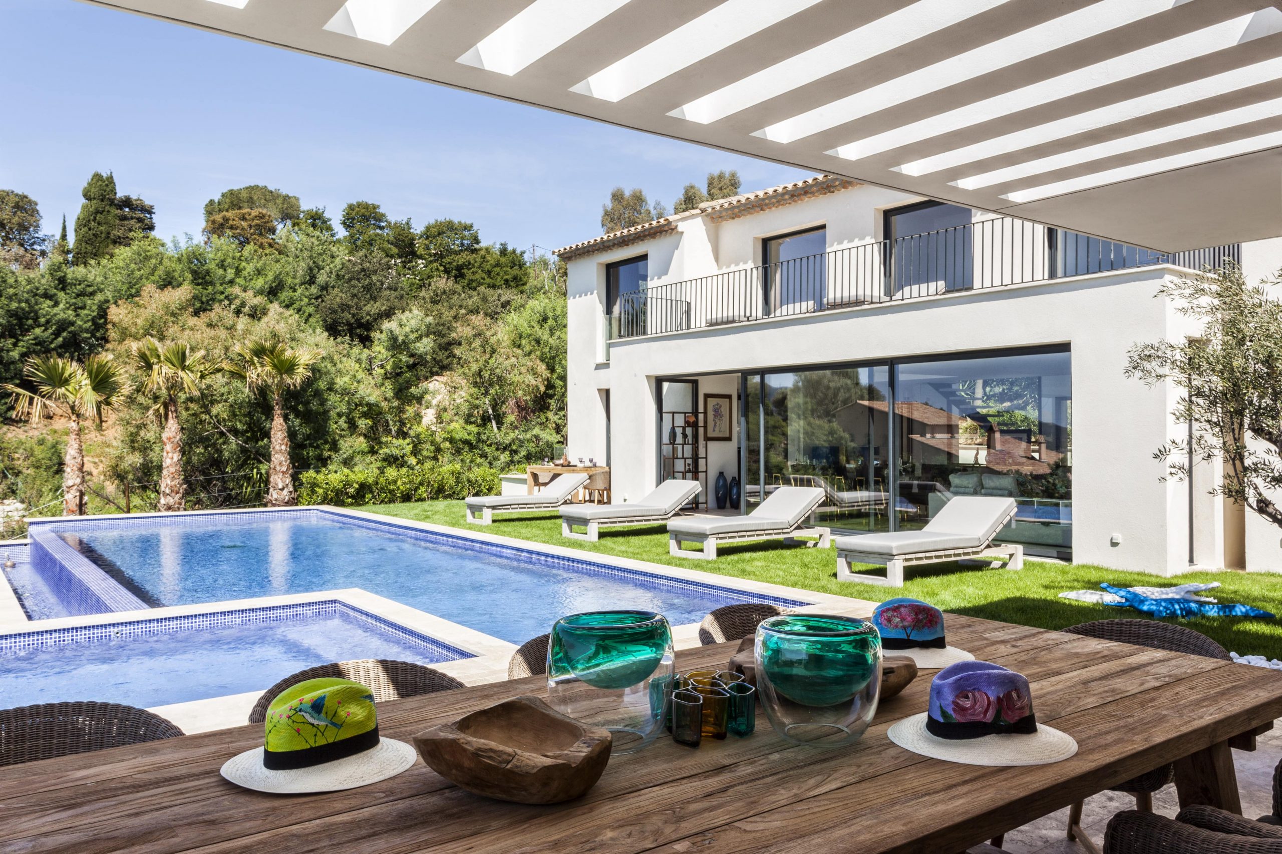 The Humming Villa