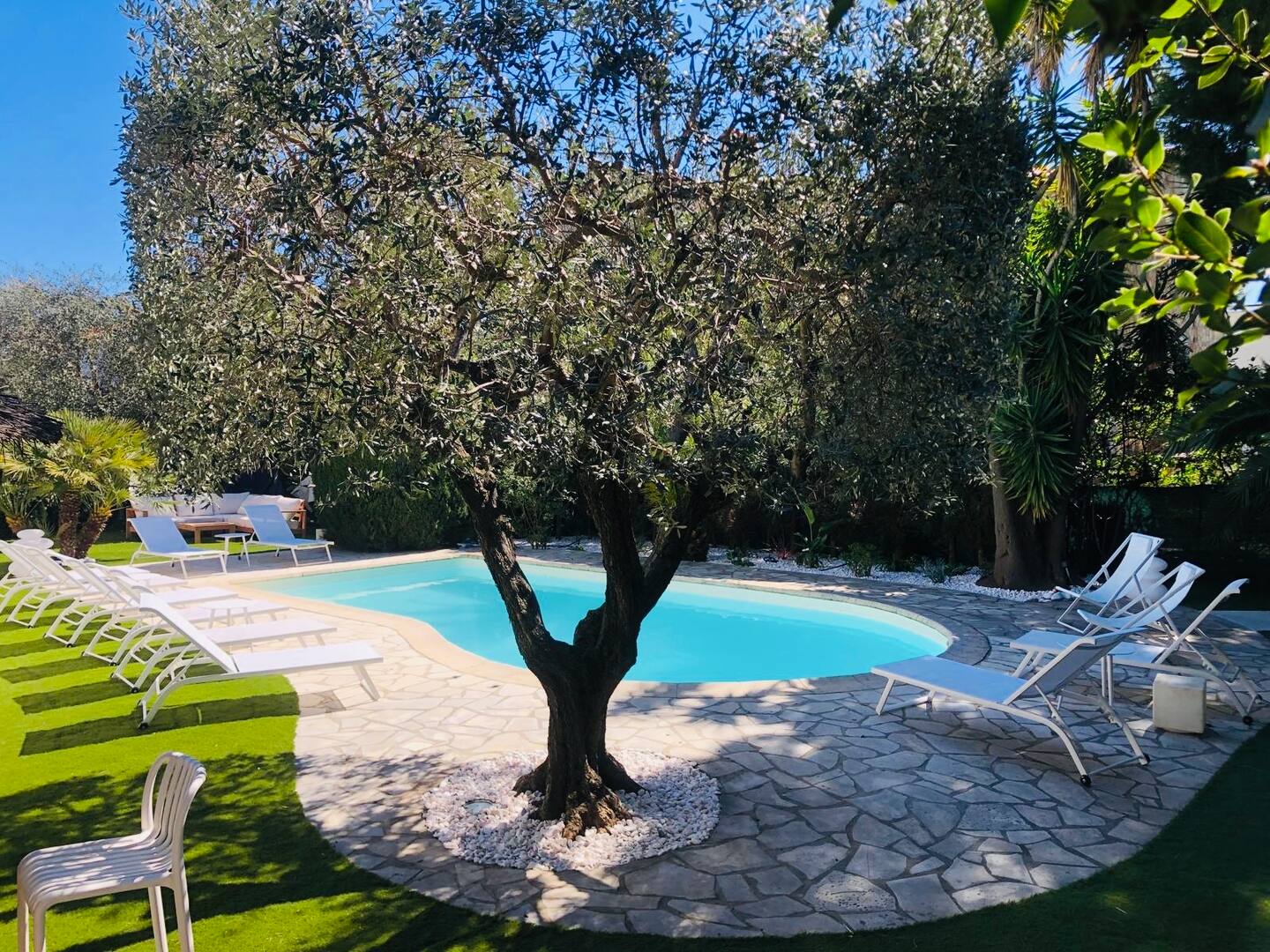 The Sendre Villa