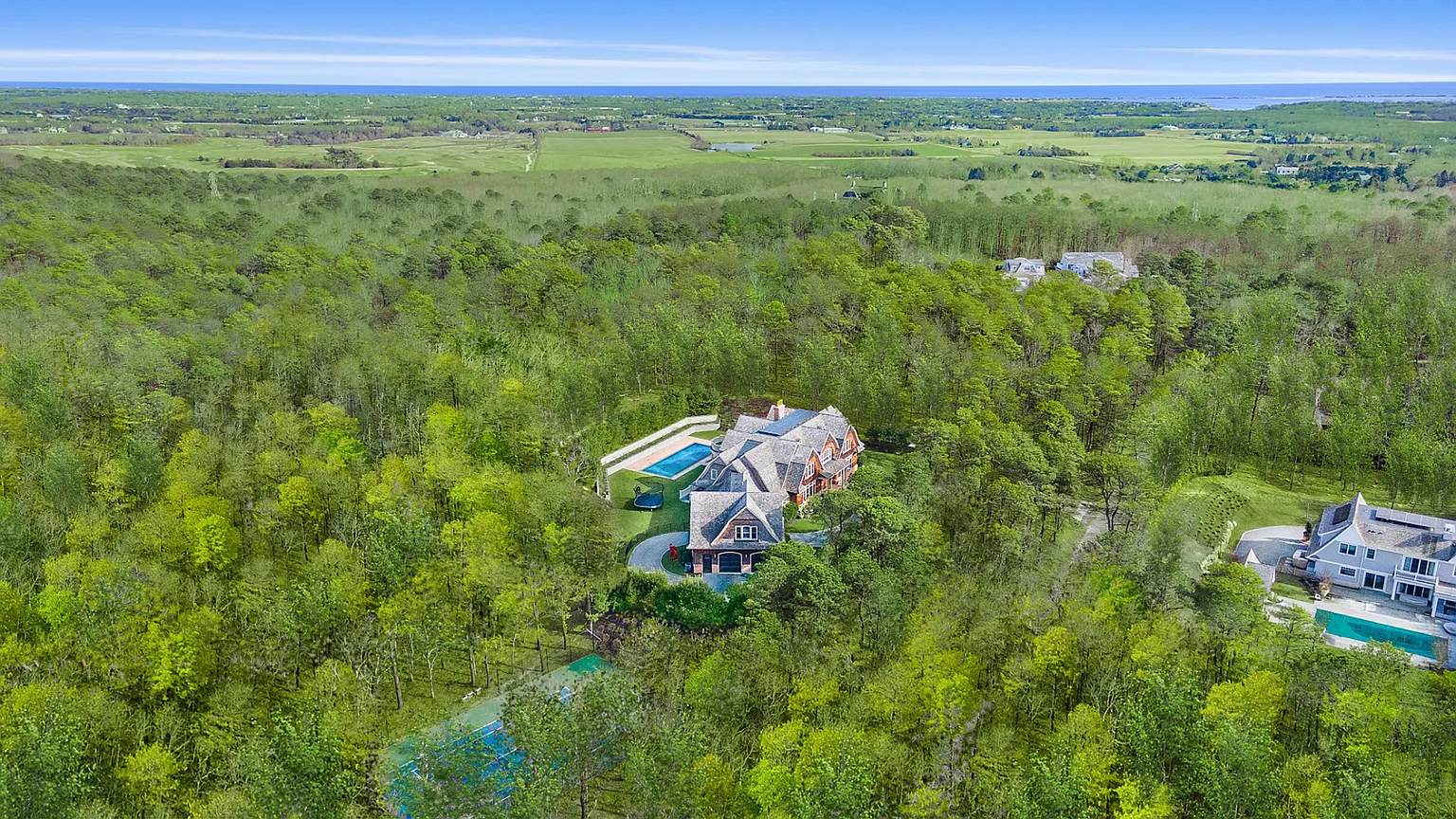 The Nova Estate