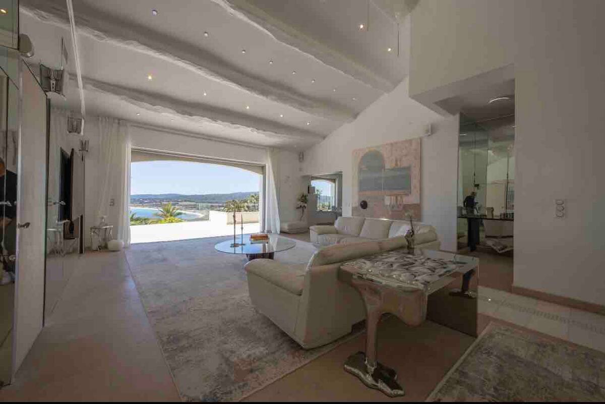 The Geral Villa