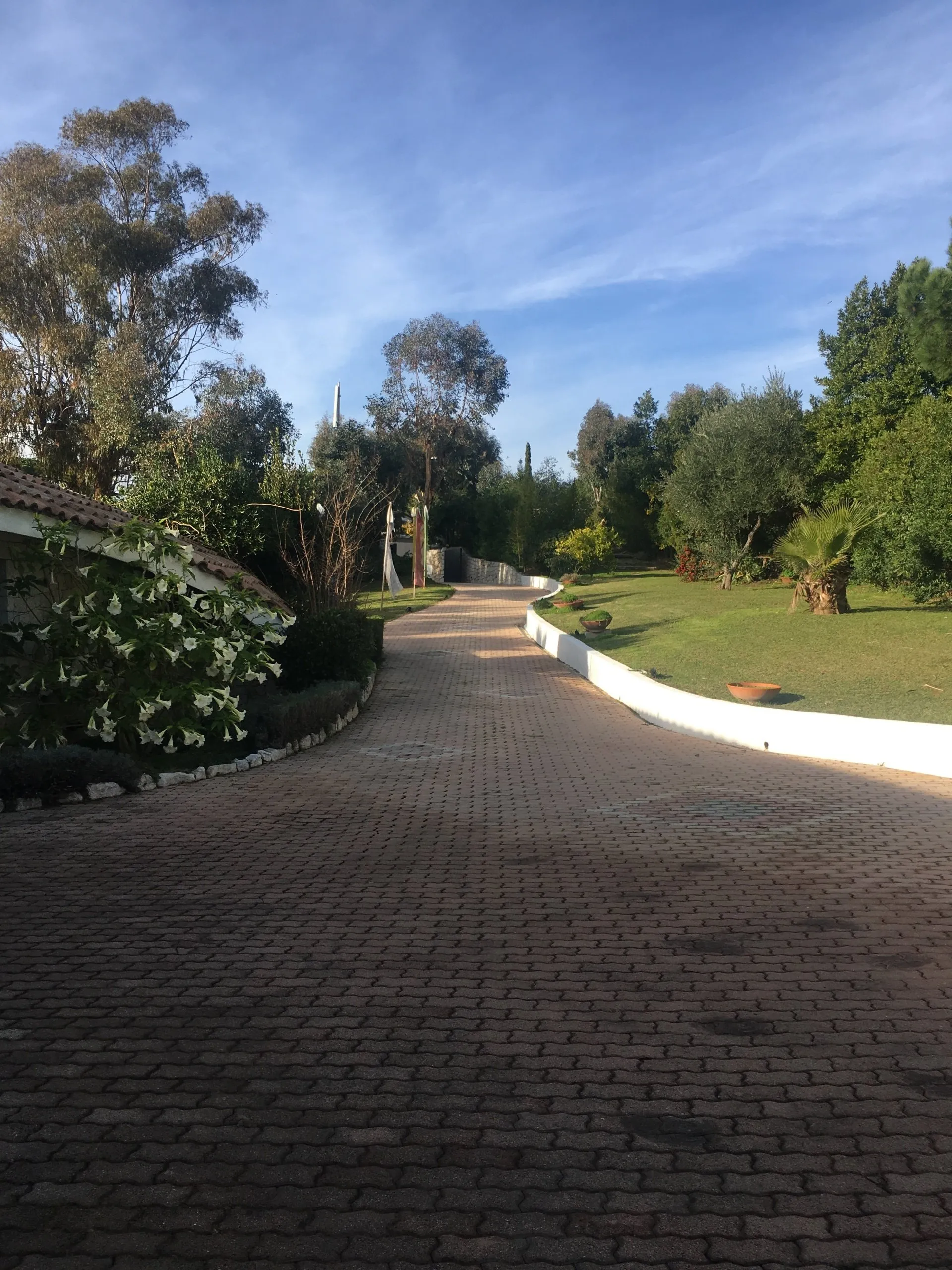 The Roxy Villa