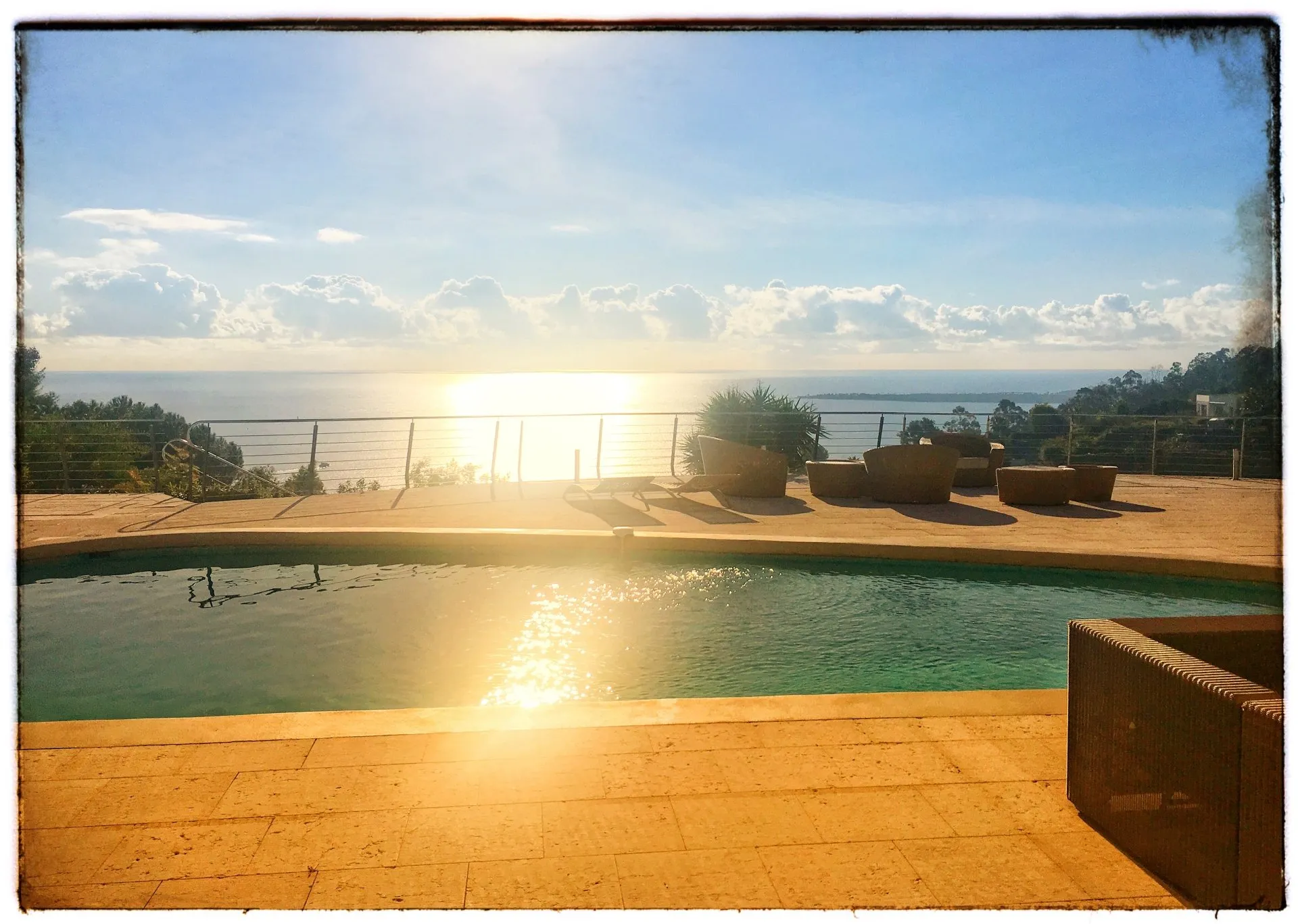 The Roxy Villa
