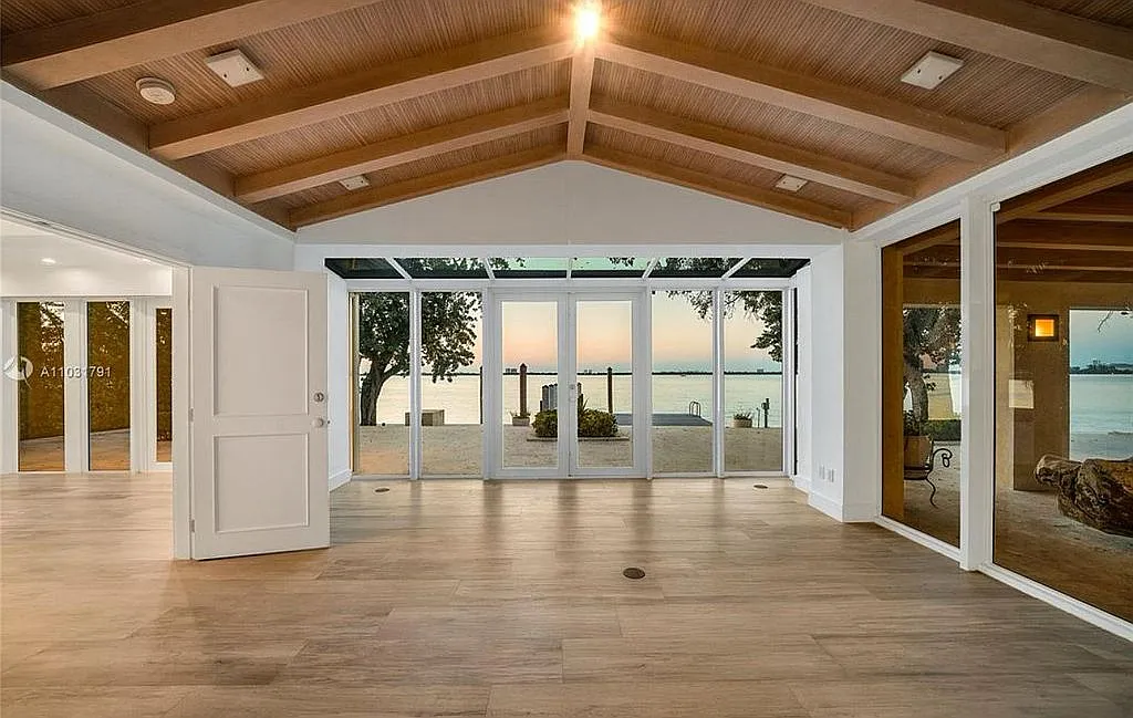 The Beech Villa