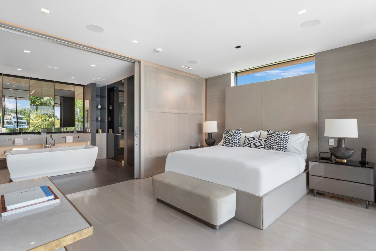 The Regina Villa