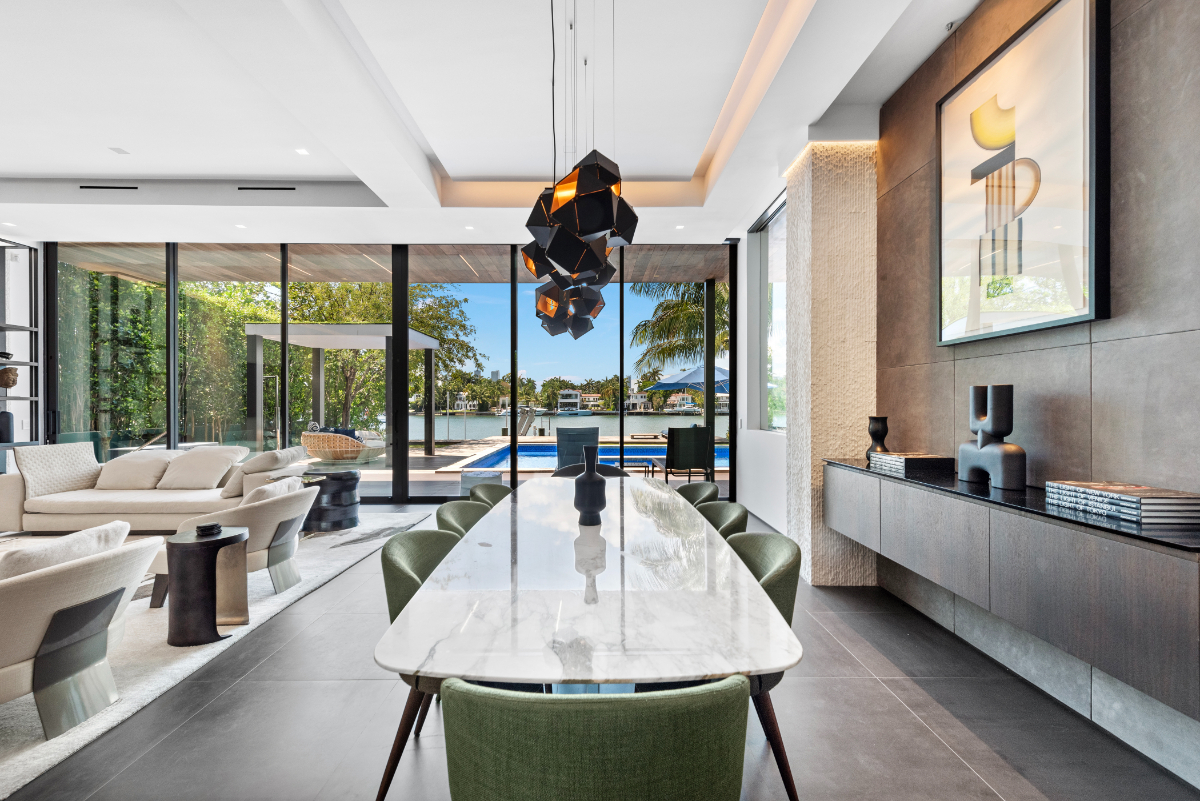 The Regina Villa
