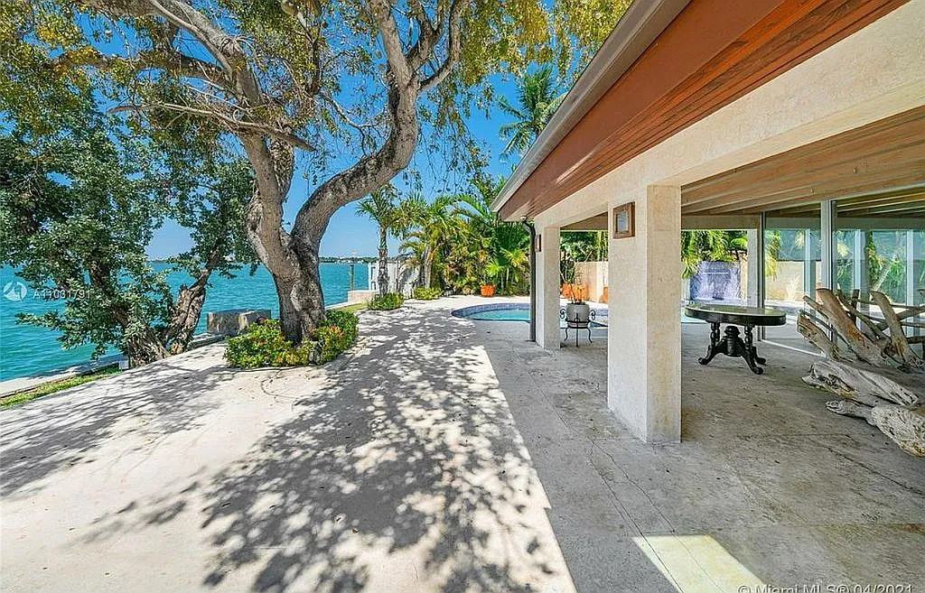 The Beech Villa