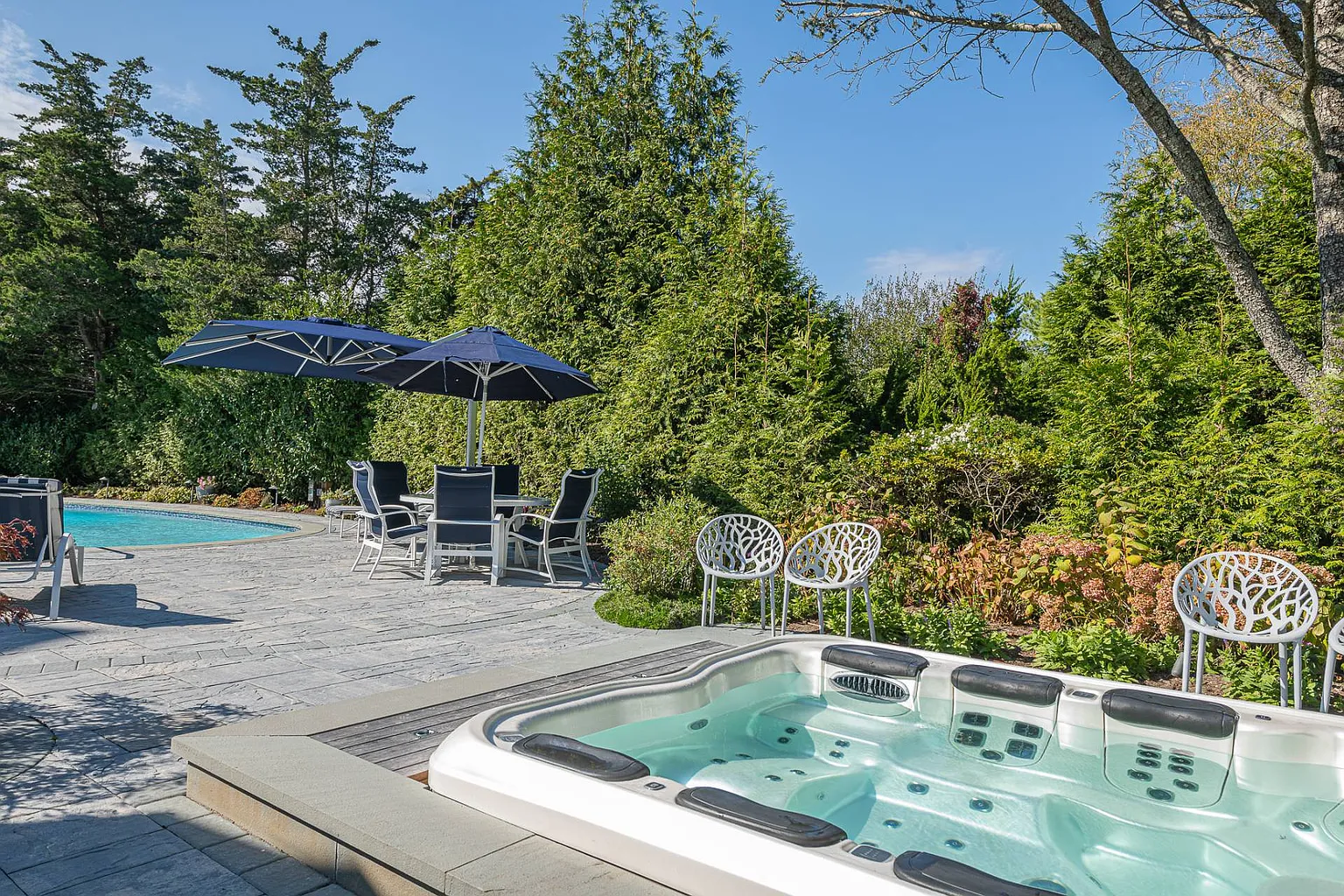 The Exandra Villa
