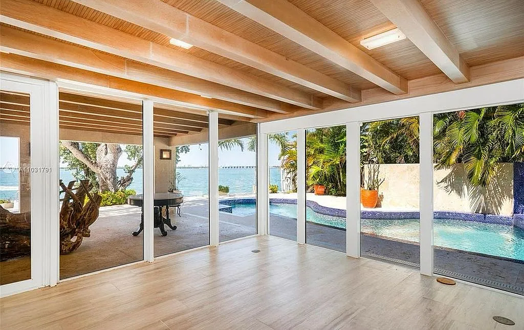 The Beech Villa