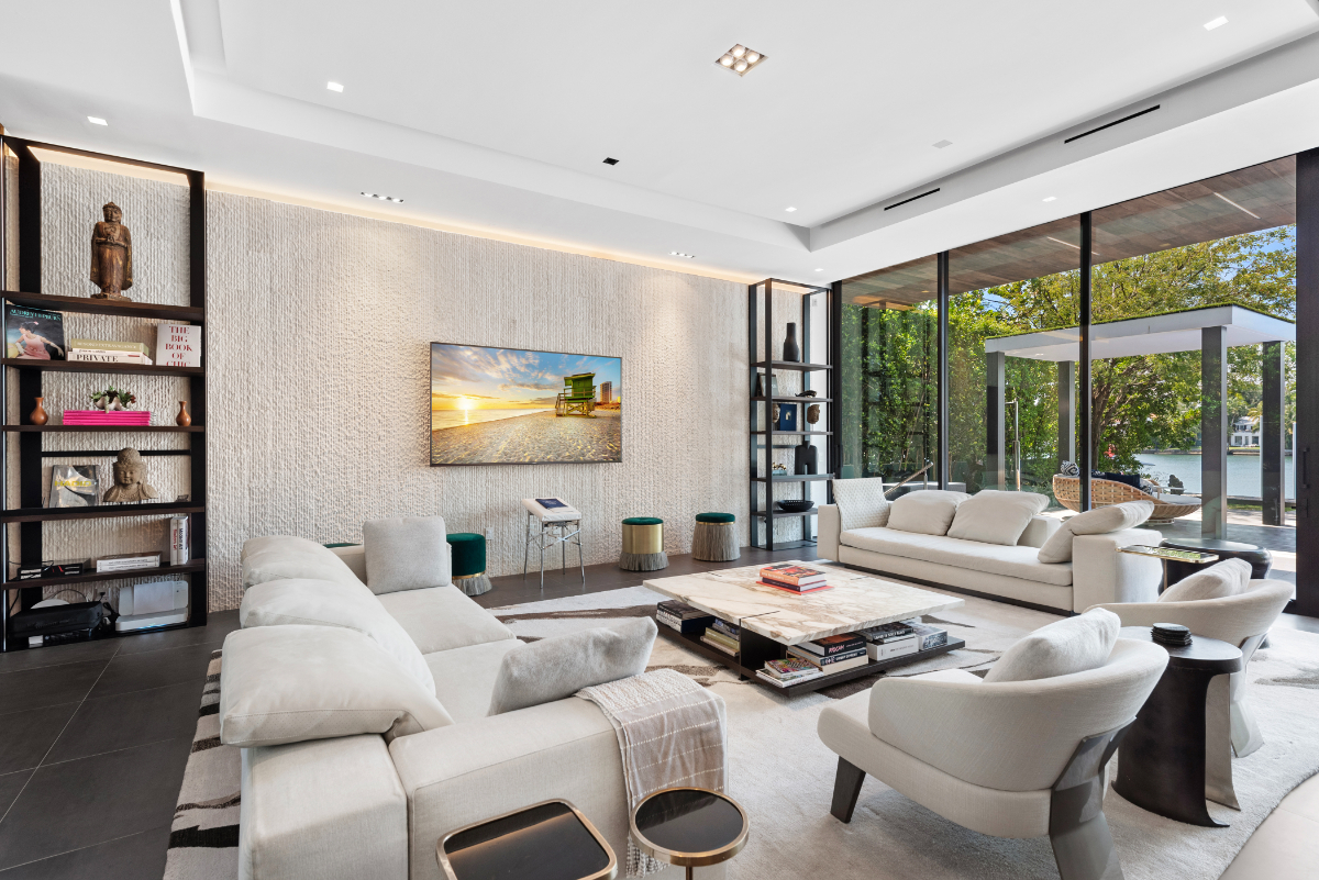 The Regina Villa