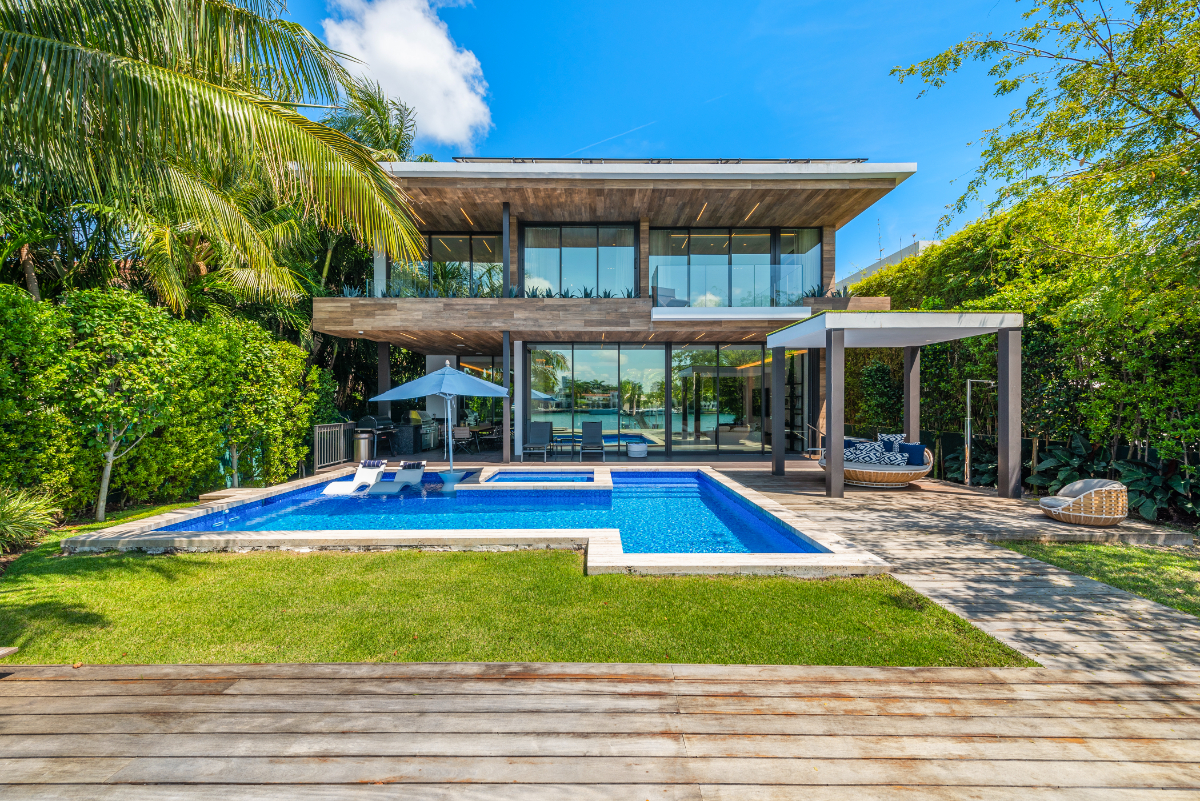 The Regina Villa