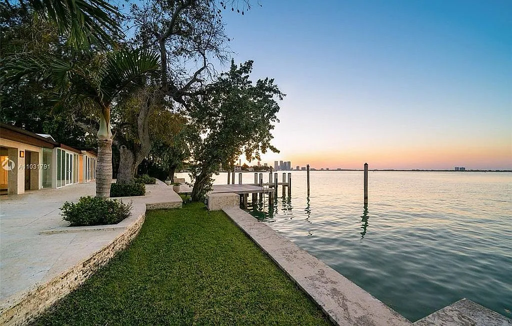 The Beech Villa