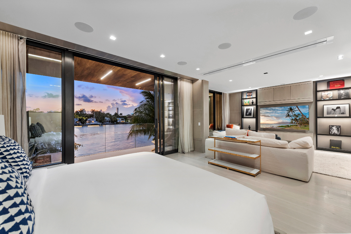 The Regina Villa