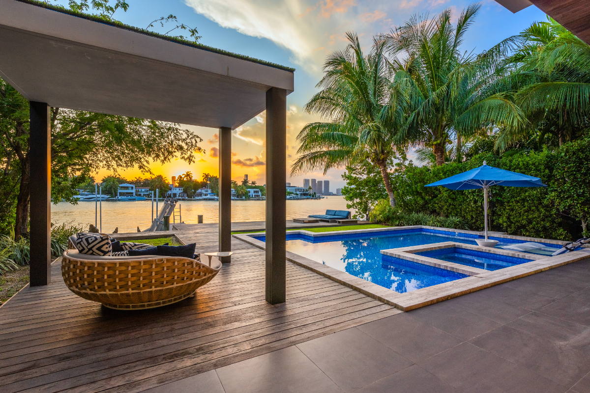 The Regina Villa