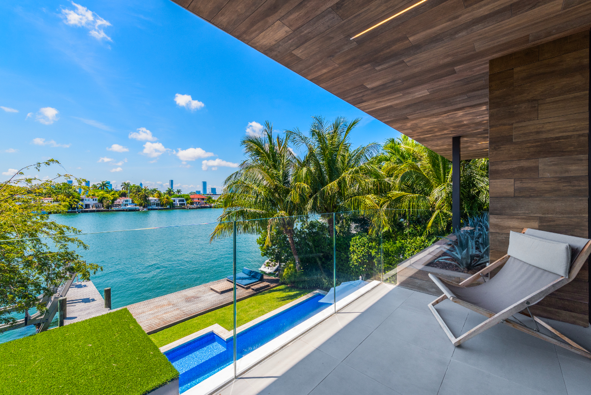 The Regina Villa