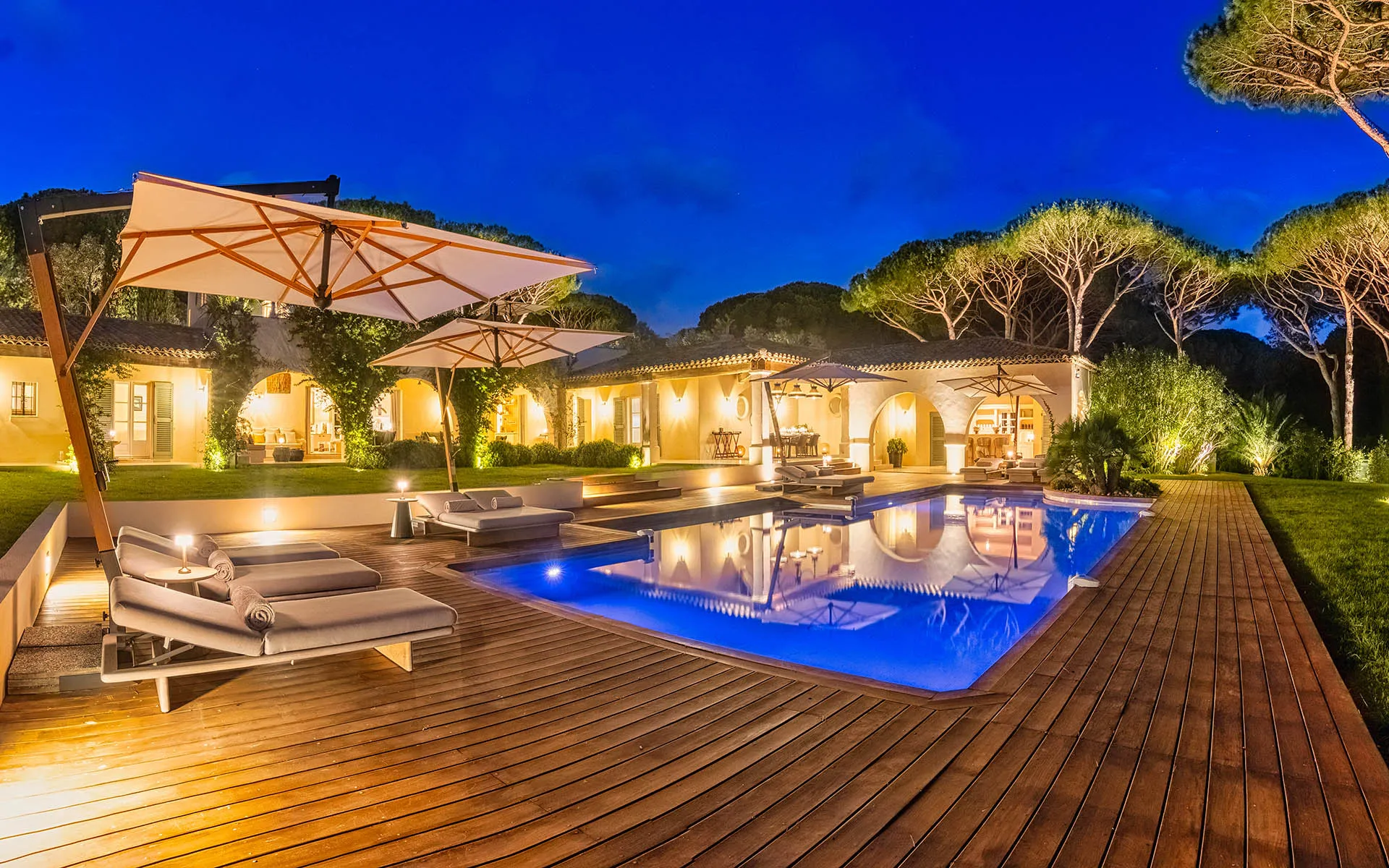 The Lisa Villa
