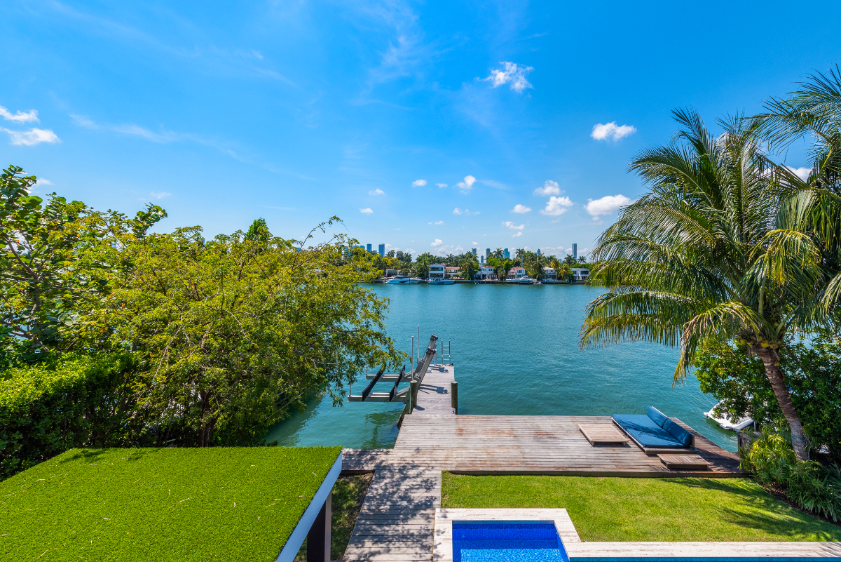 The Regina Villa