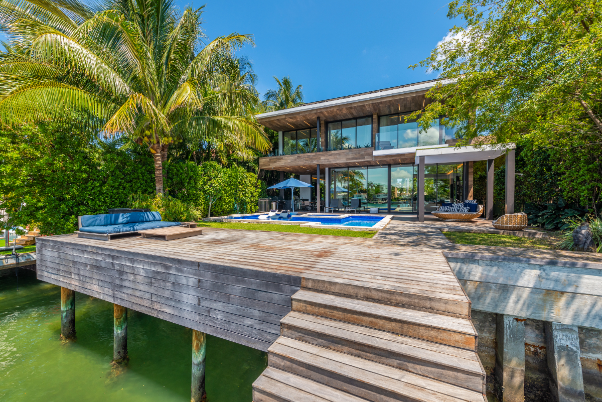 The Regina Villa