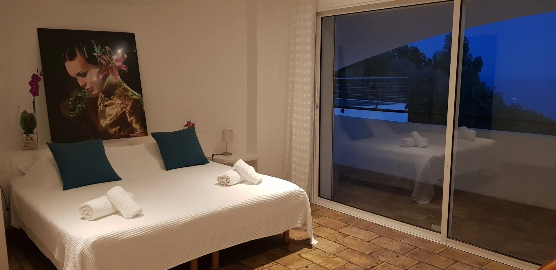 The Roxy Villa