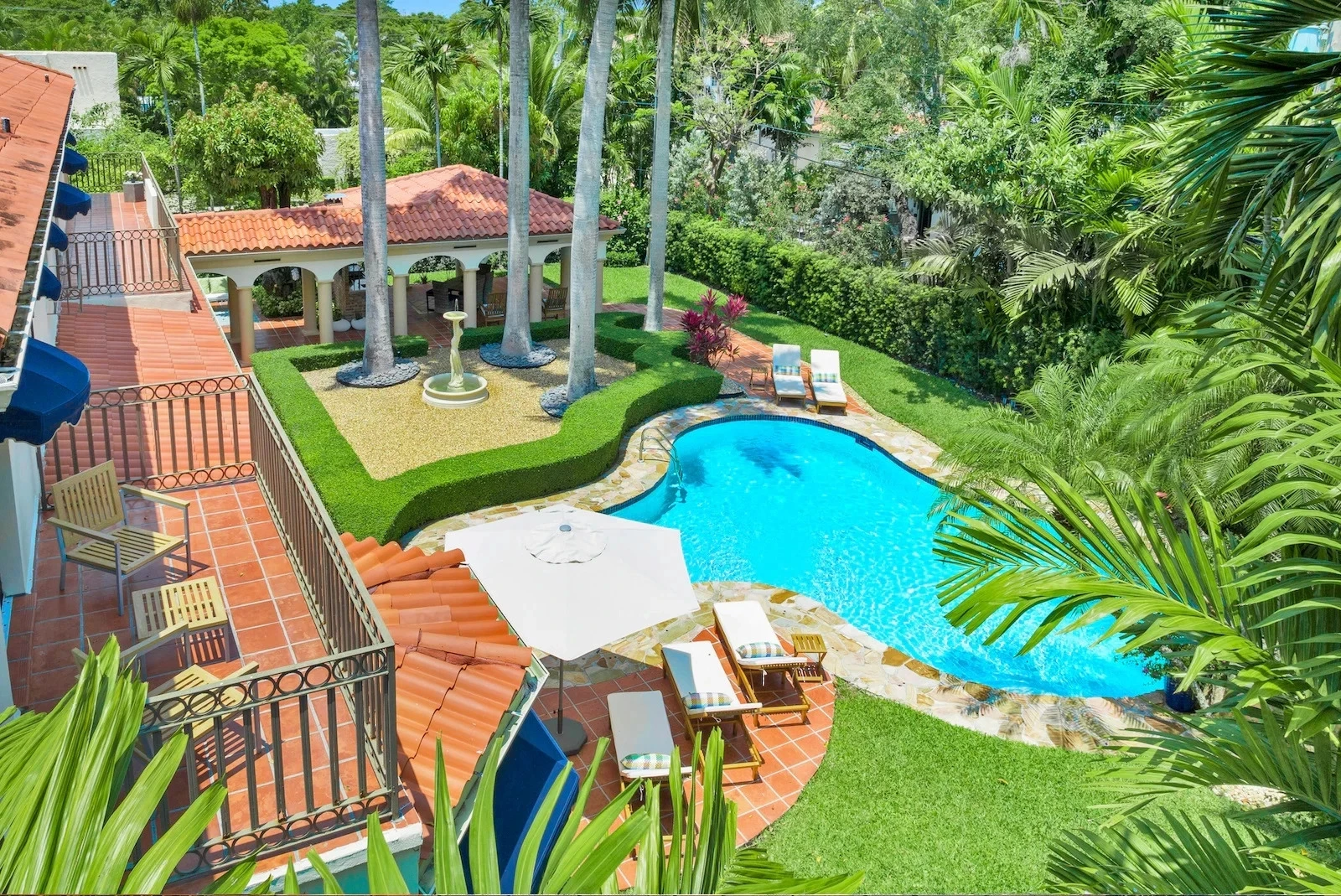 The Aledo Estate