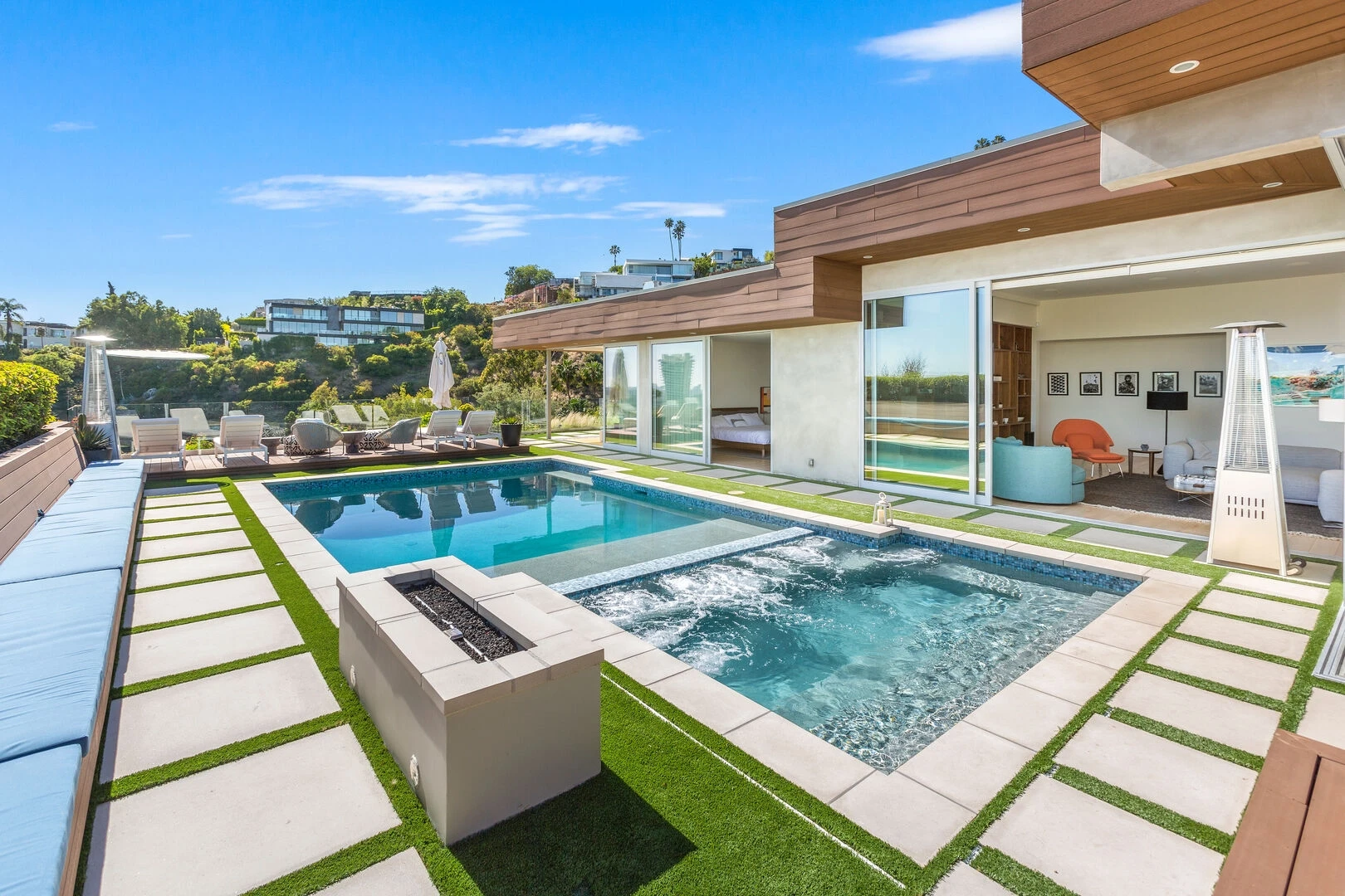 The Devlin Villa