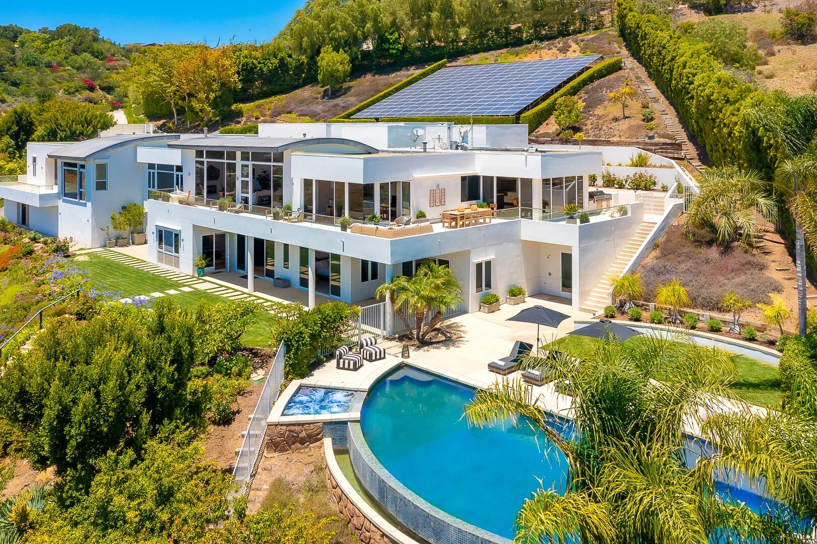 The Winding Estate
