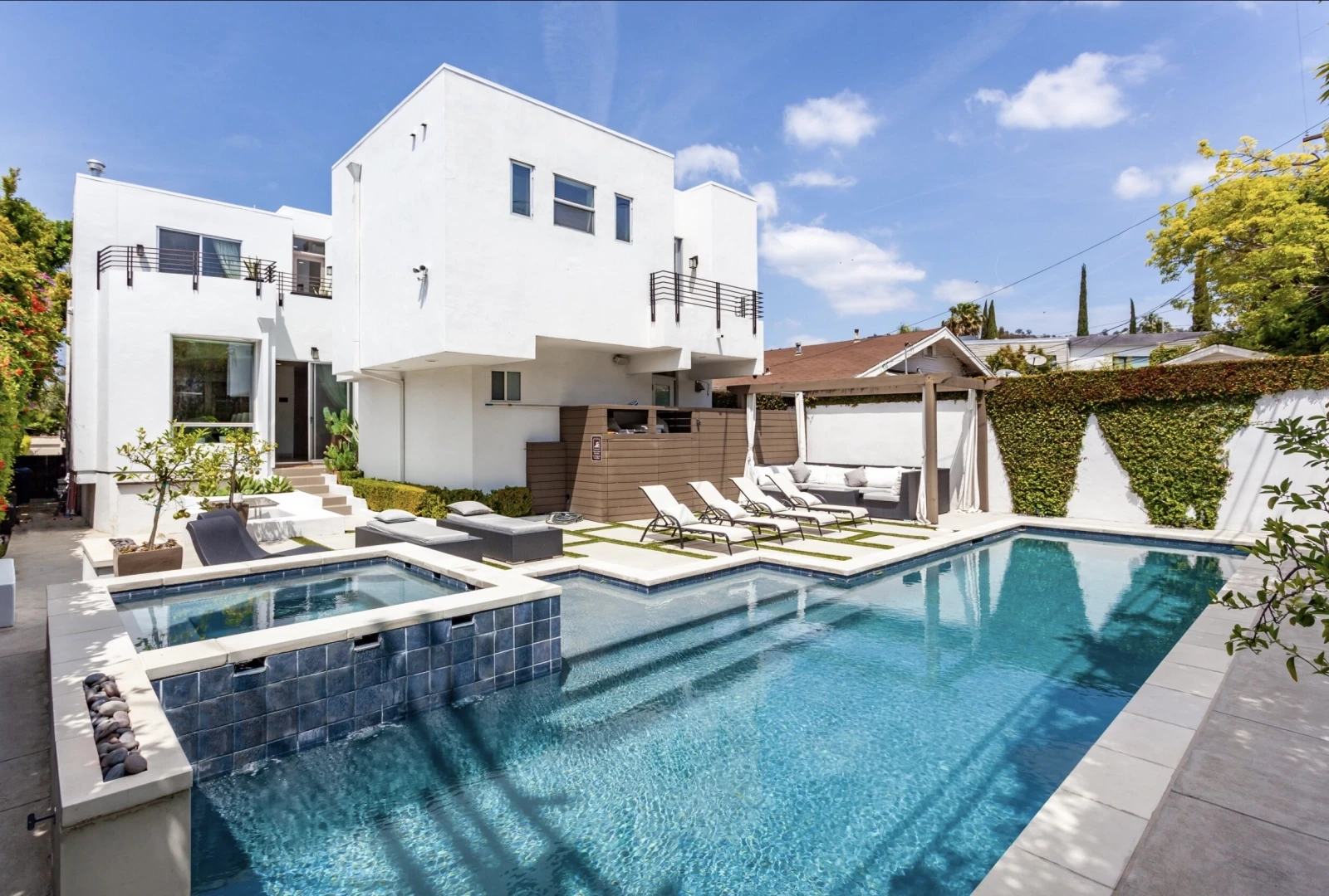 The Cove Villa