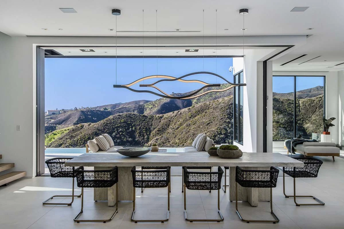 The Linda Flora Villa