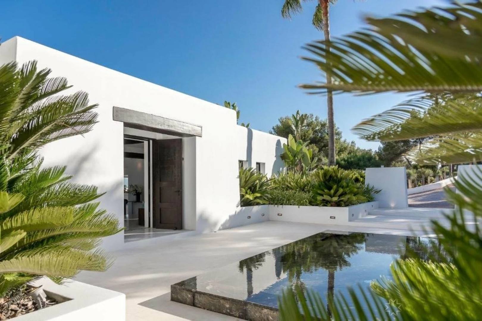 The Cannemo Villa