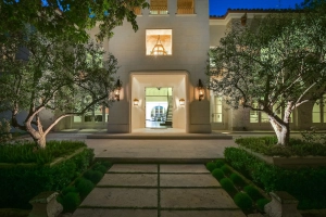 The Serritas Mansion