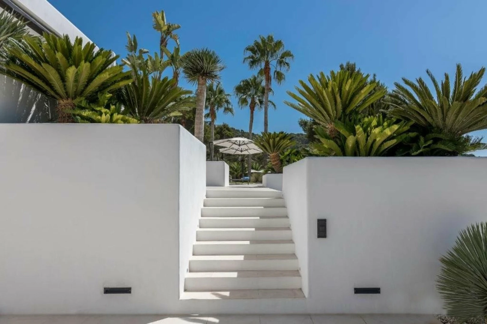The Cannemo Villa