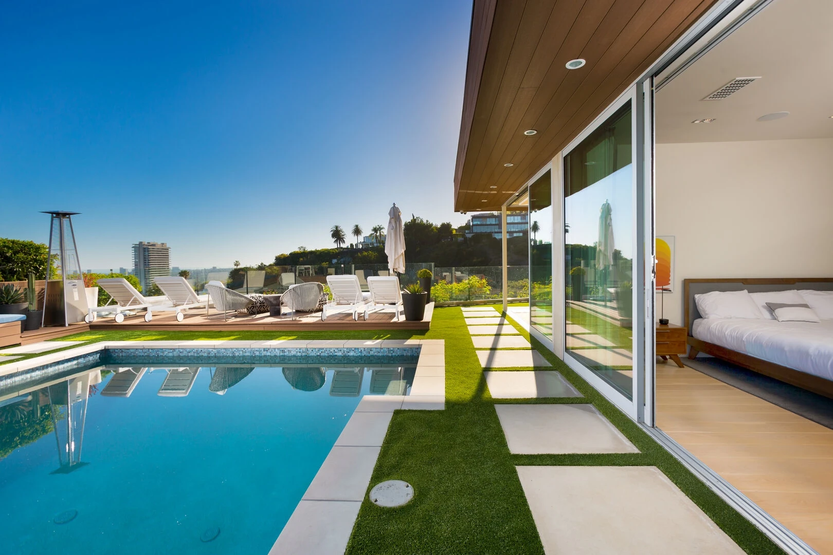The Devlin Villa