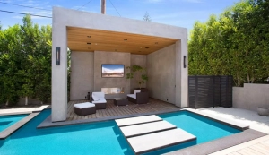 The Foothill Mansion