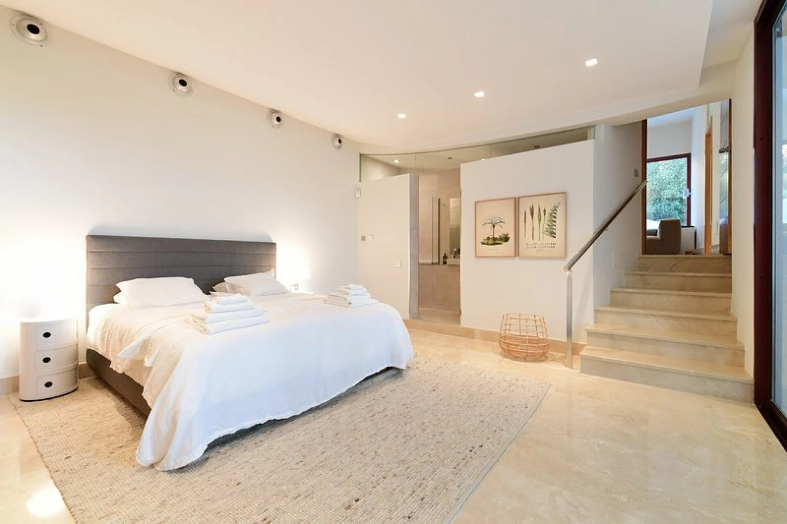 The Olivia Villa