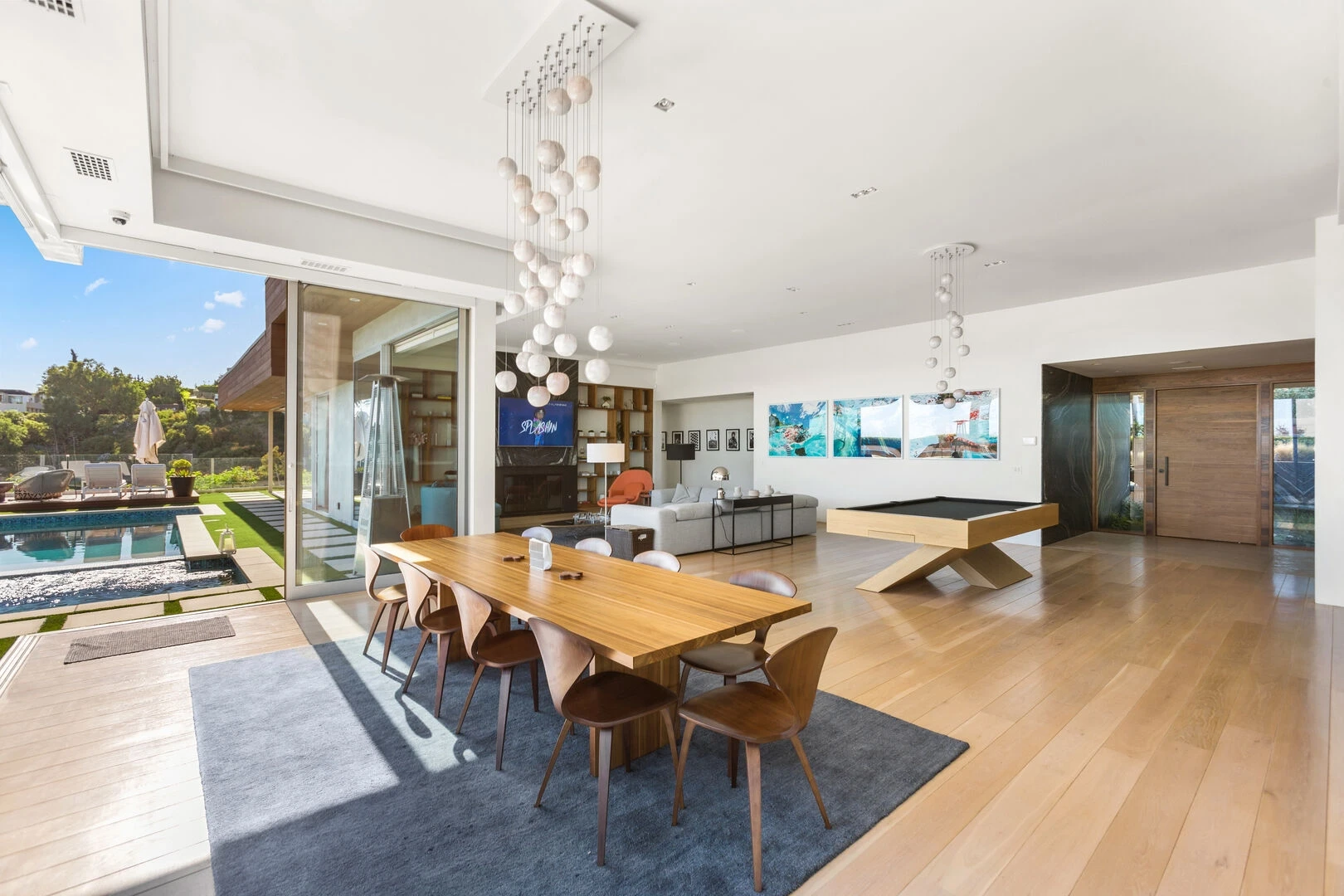 The Devlin Villa