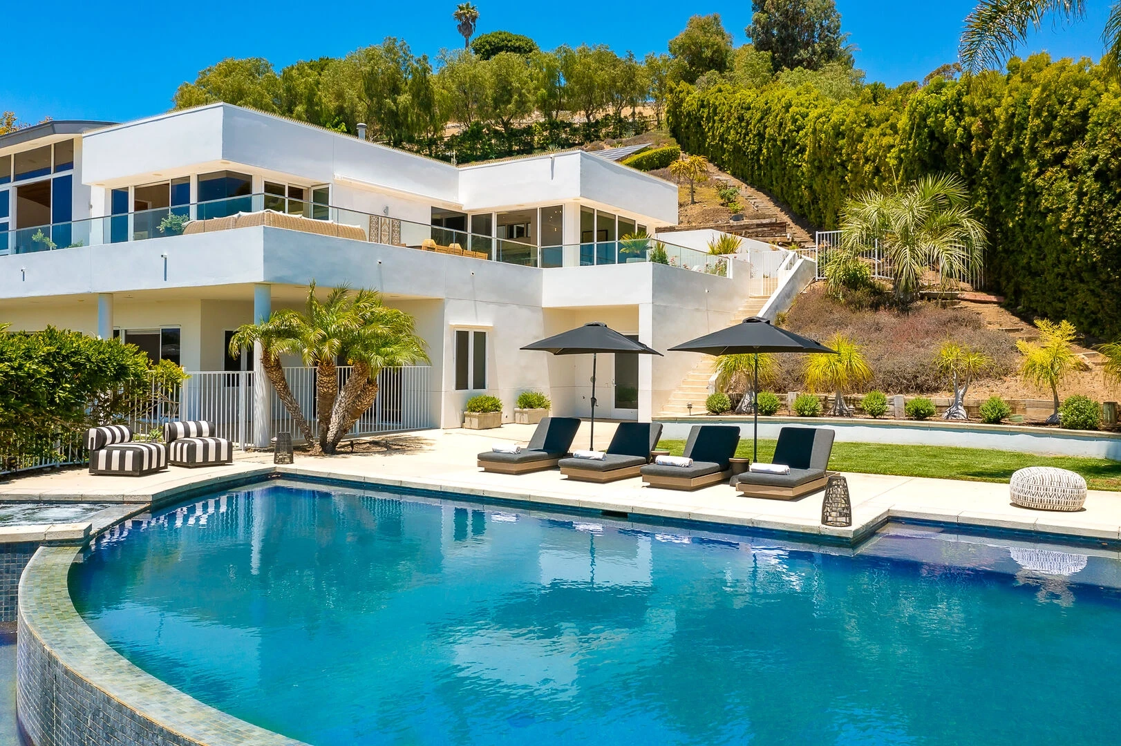 The Winding Estate