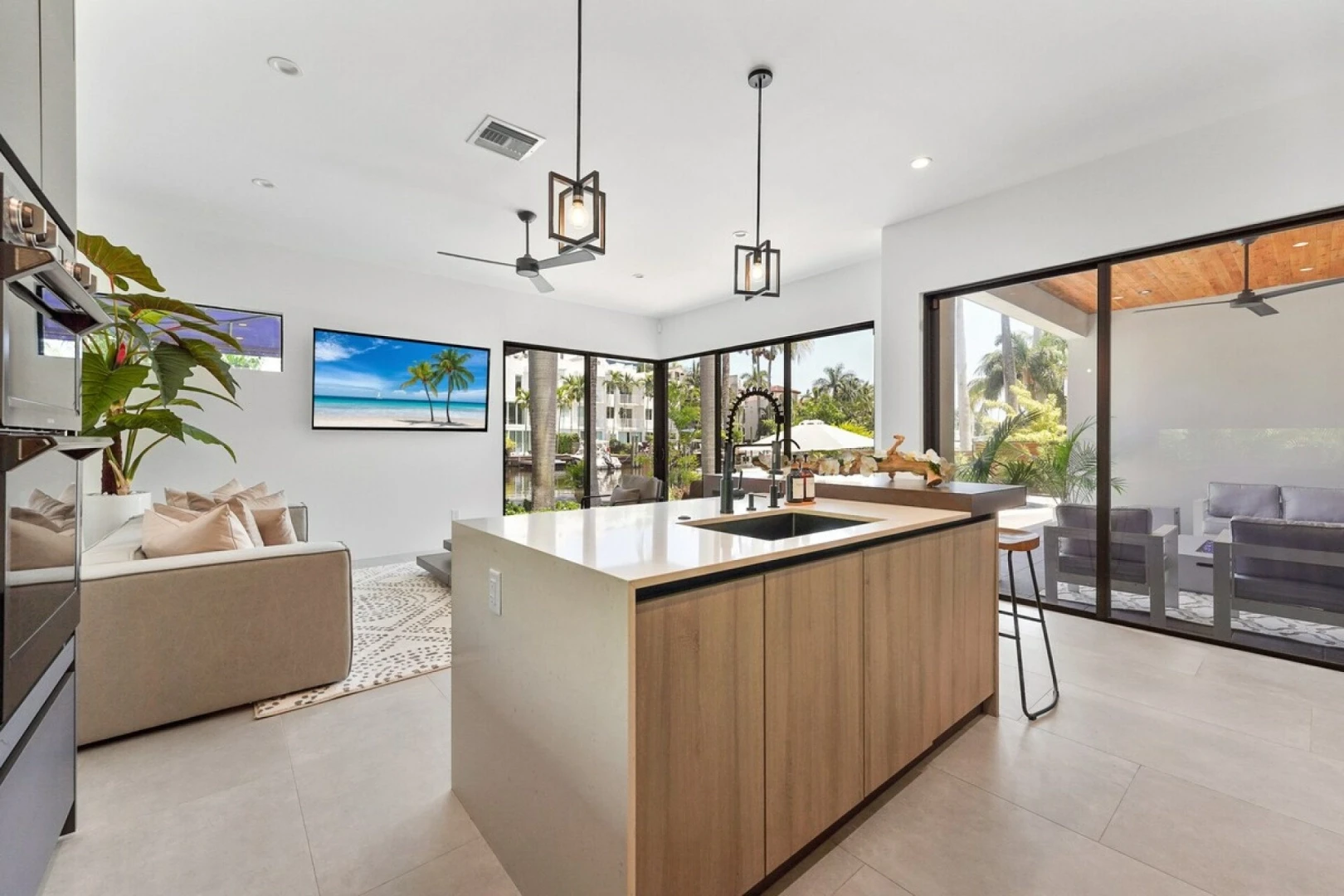 The Azul Villa