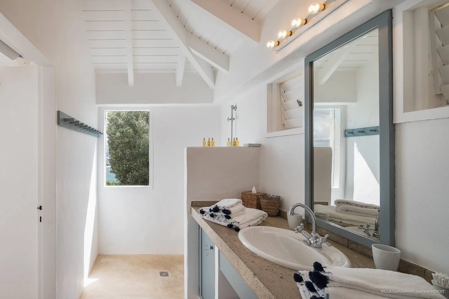 The Caramba Villa