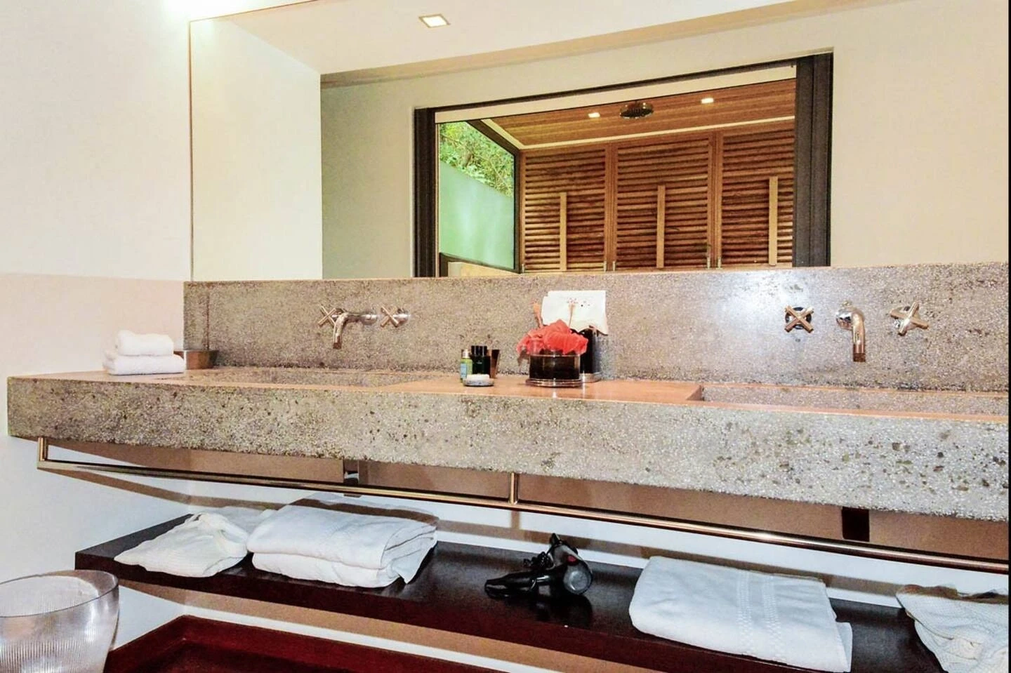The Palmbeach Villa
