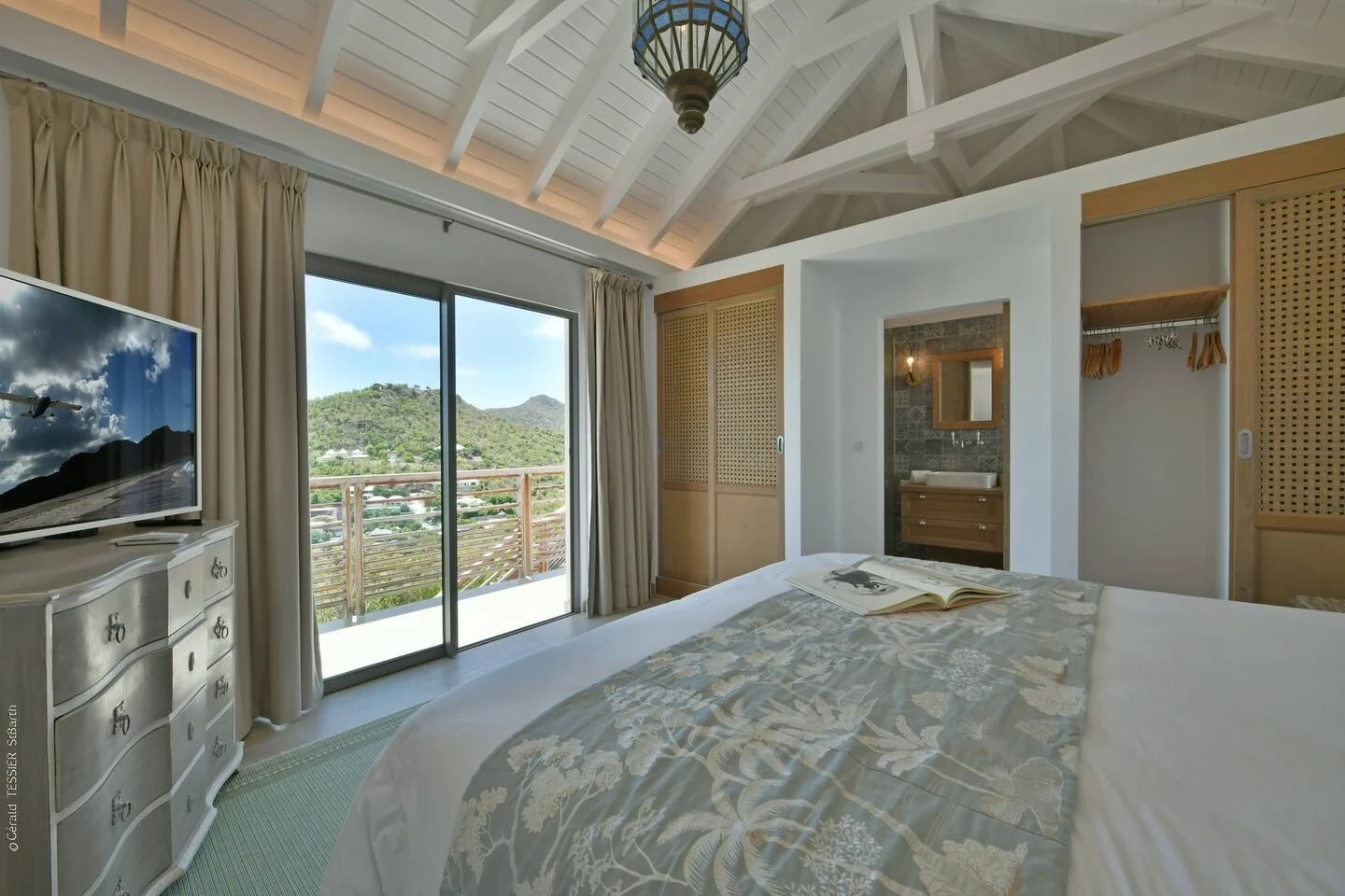 The Vogue Villa