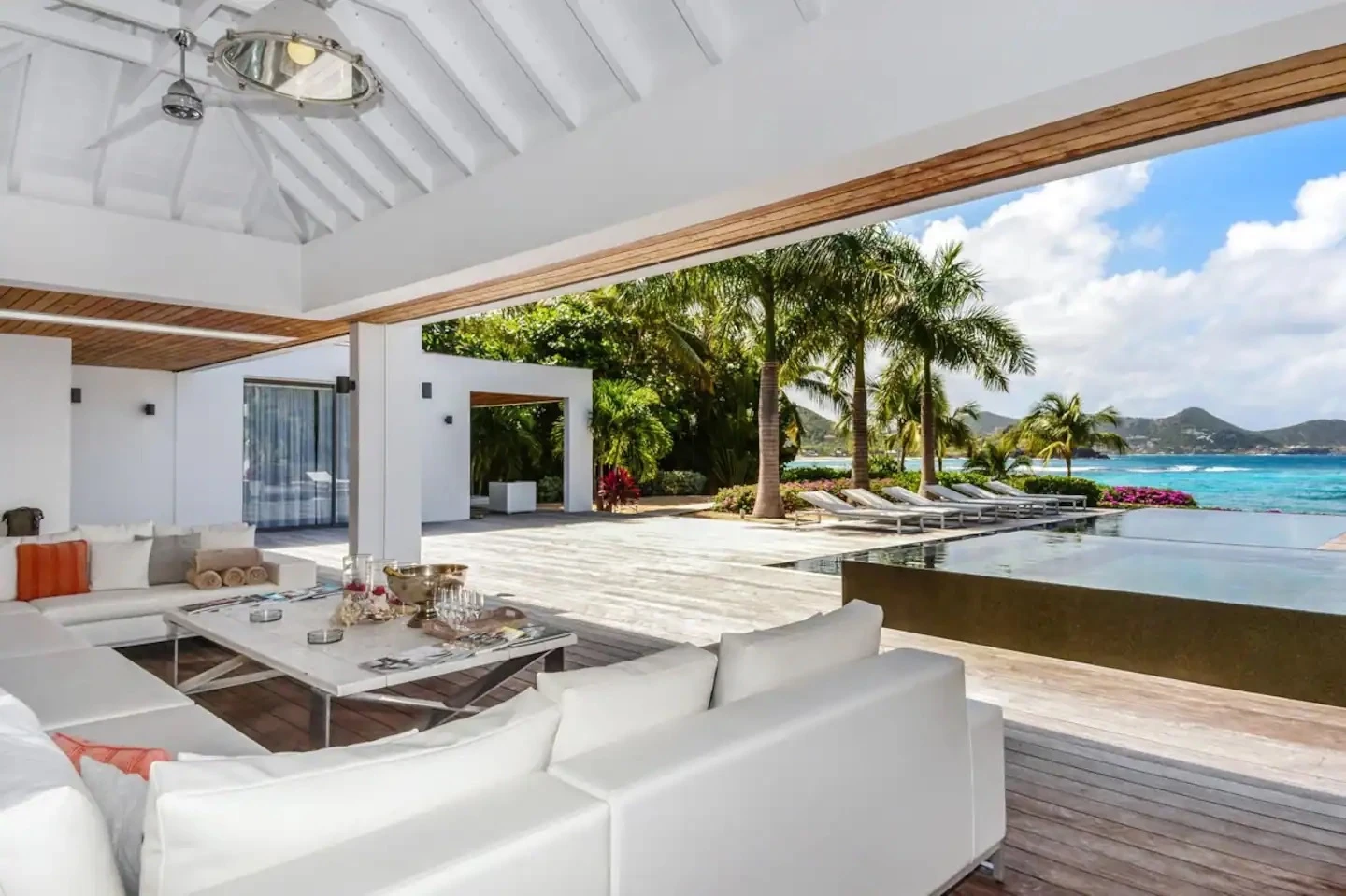 The Palmbeach Villa