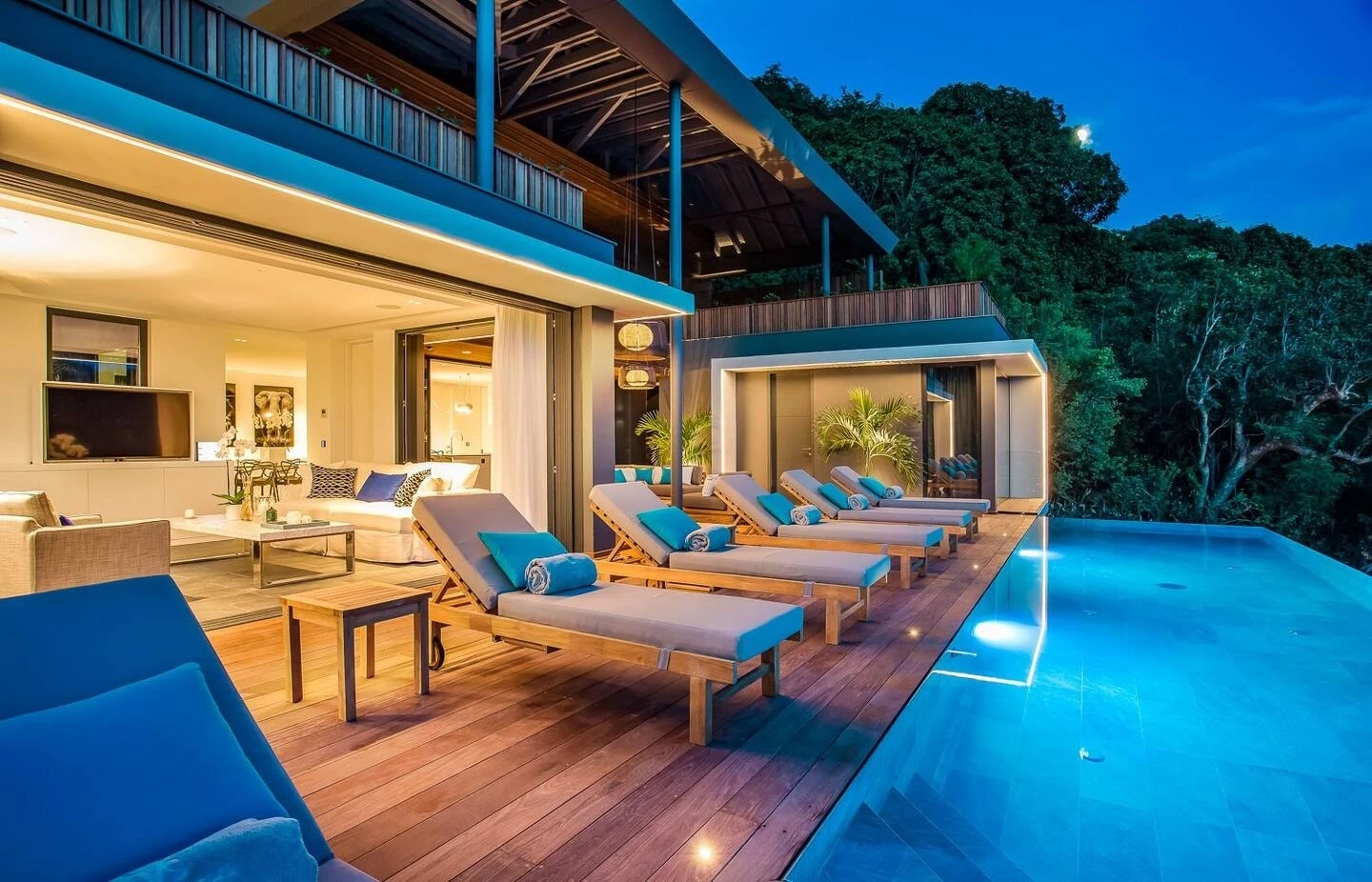 The Sasha Villa