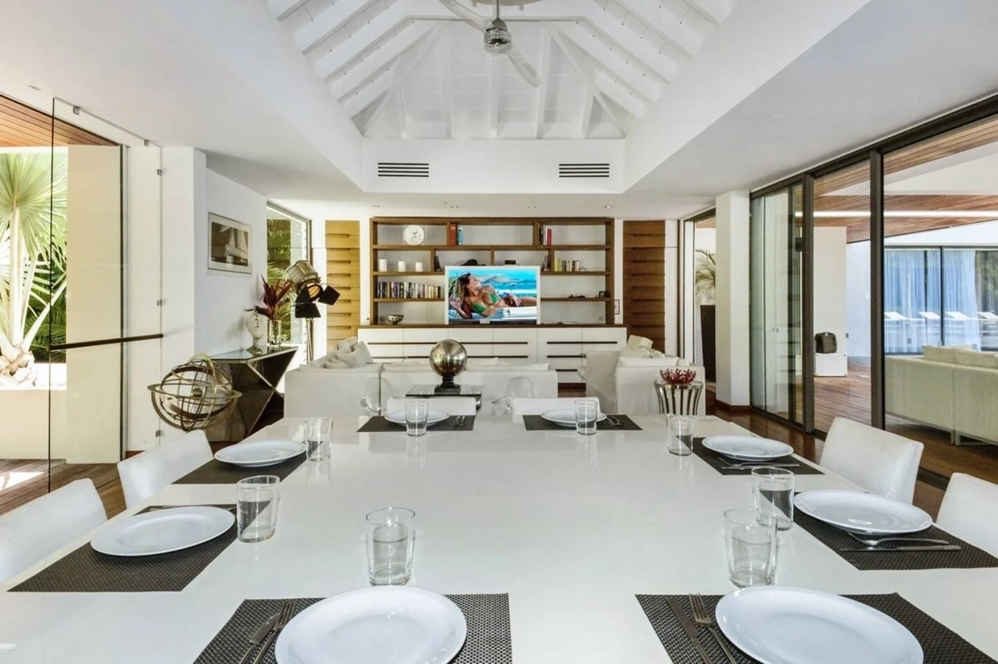 The Palmbeach Villa