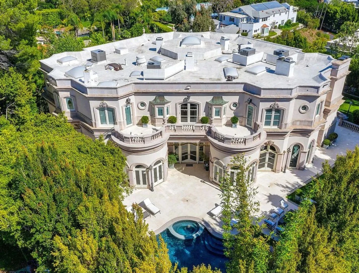 The Laurel Mansion
