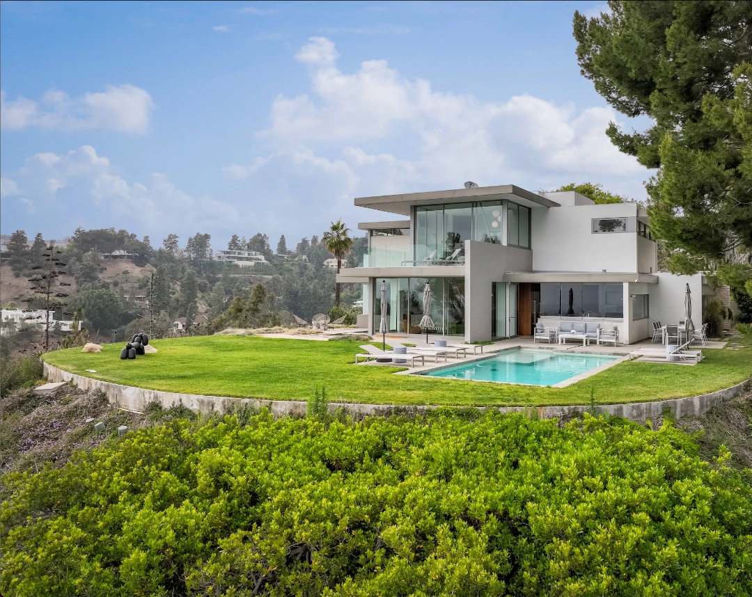 The Miradero Villa