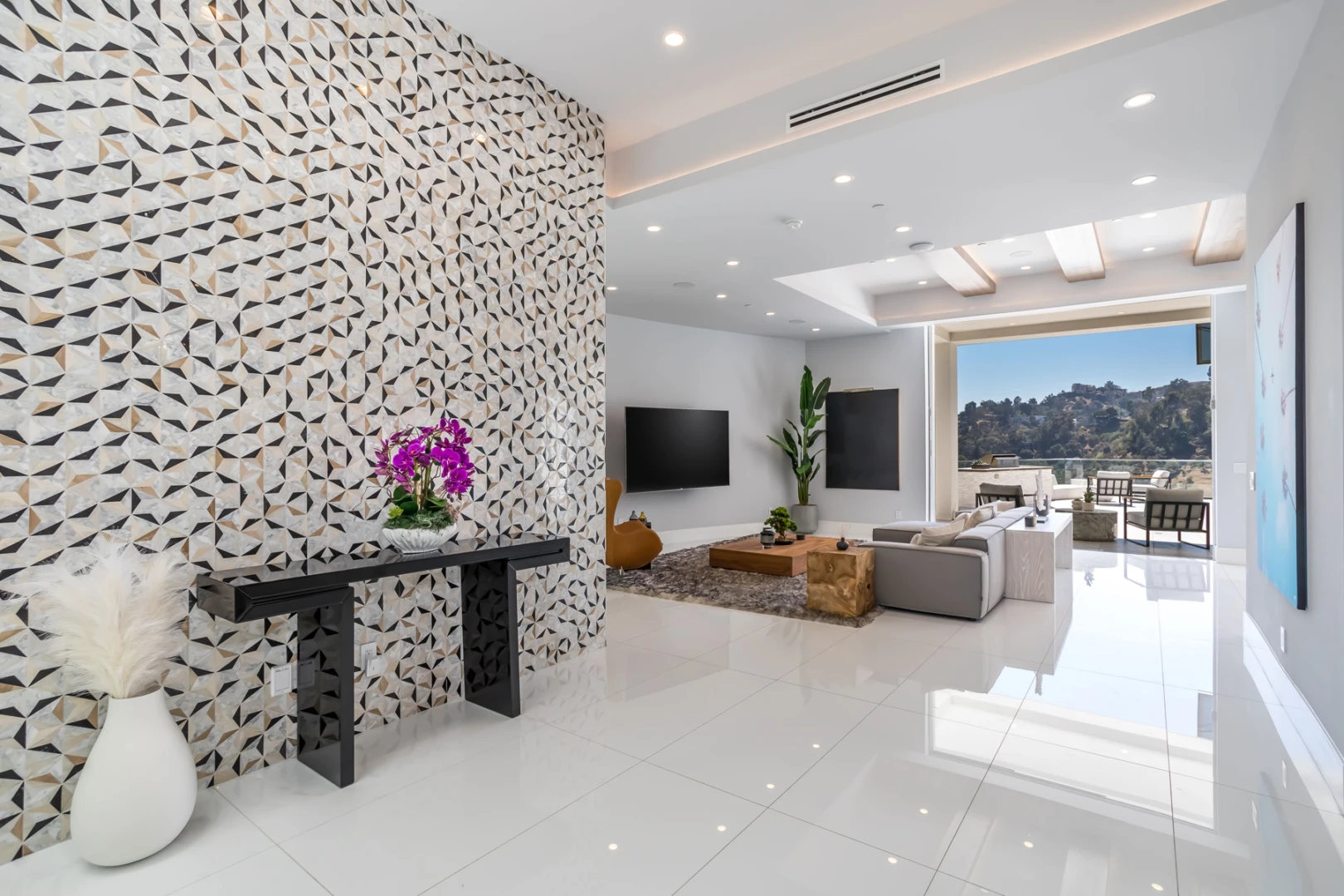 The Olympus Villa