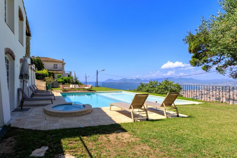 The Octa Villa
