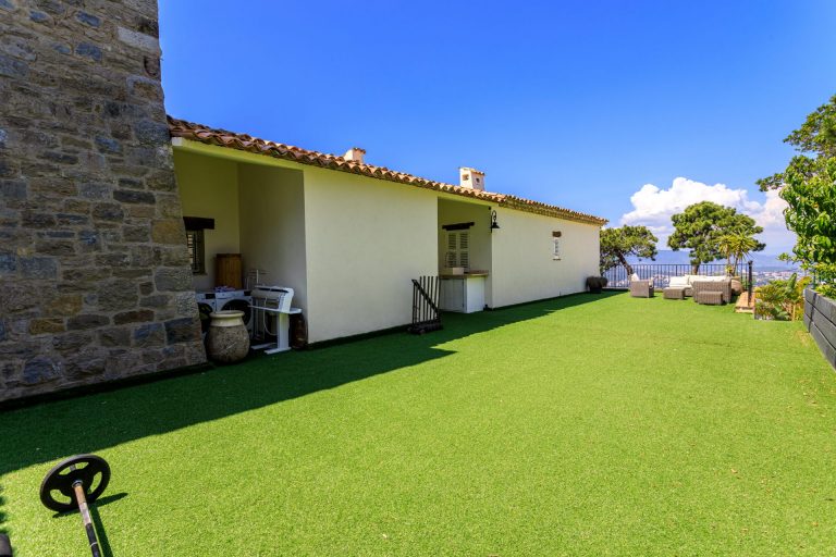 The Octa Villa