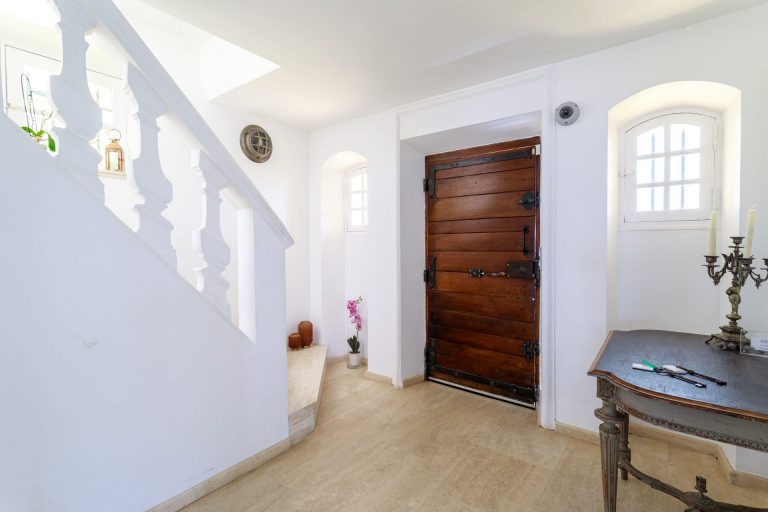 The Octa Villa