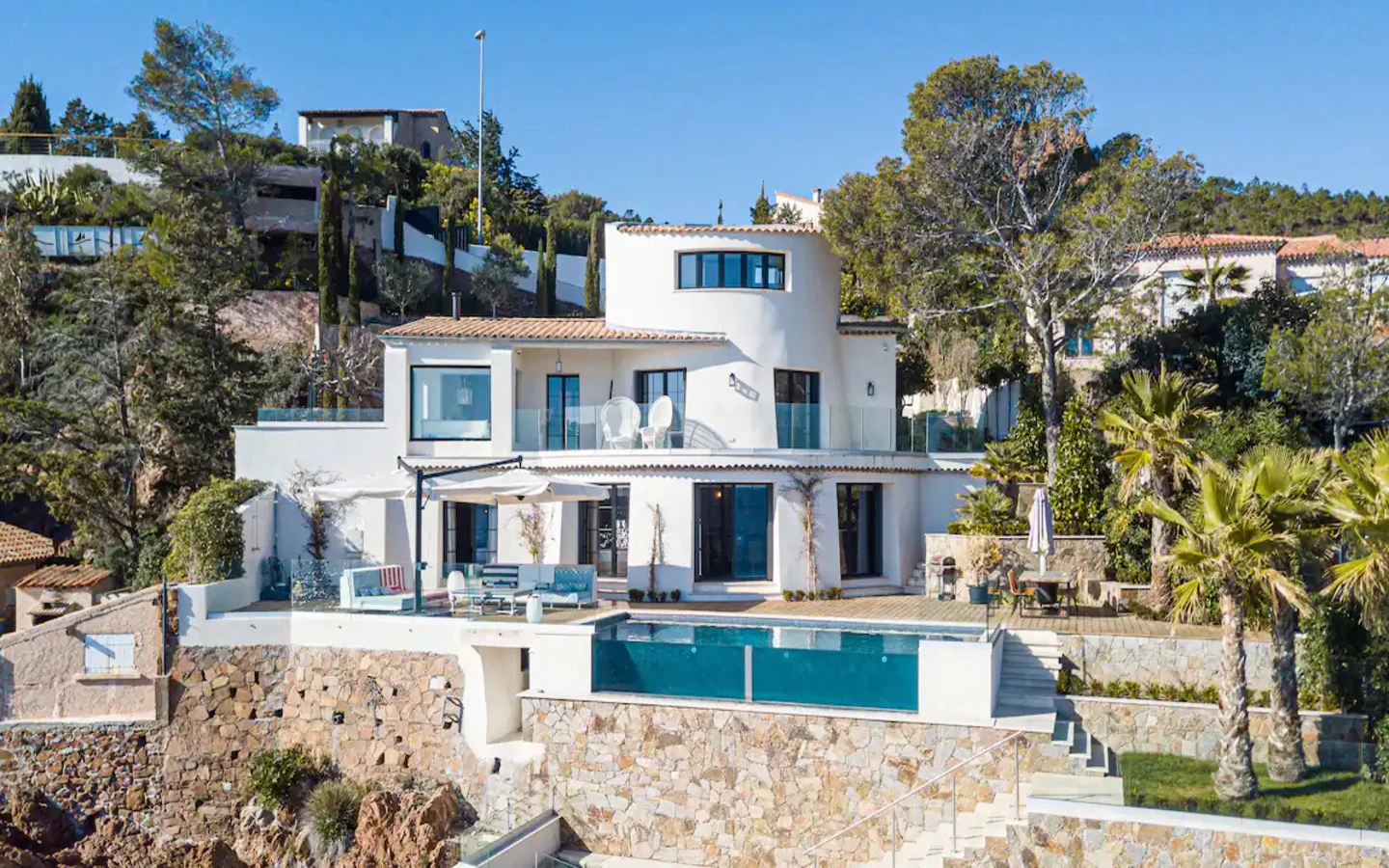 The Heli Villa