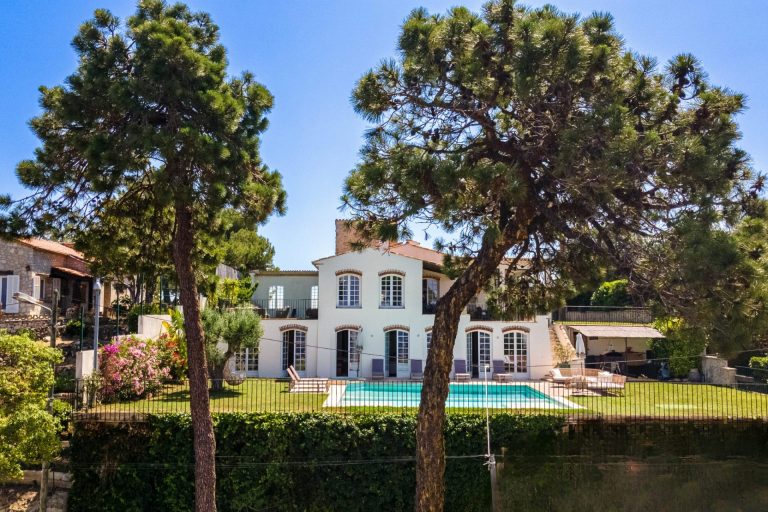 The Octa Villa